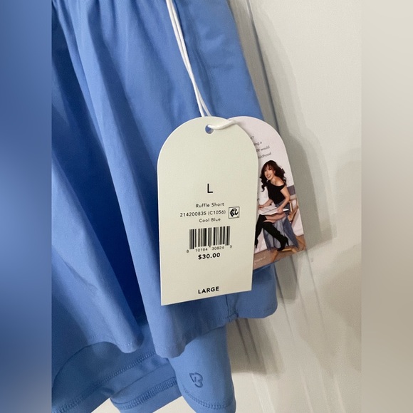 Blogilates Ruffle Shorts Cool Blue Athletic Running Dance Size Large NWT - Picture 7 of 8